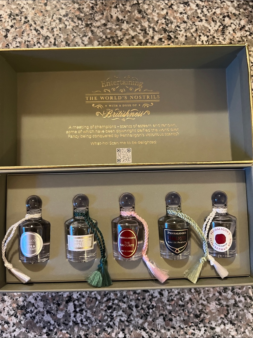Penhaligon's Ladies Fragrance Miniature Collection - Picture 3 of 3
